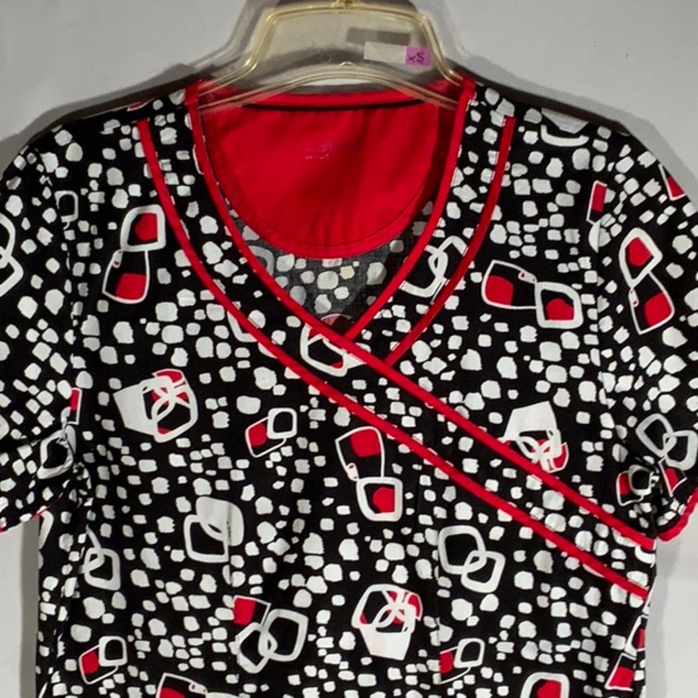 Landau Uniform Scrub Top - Picture 2 of 5